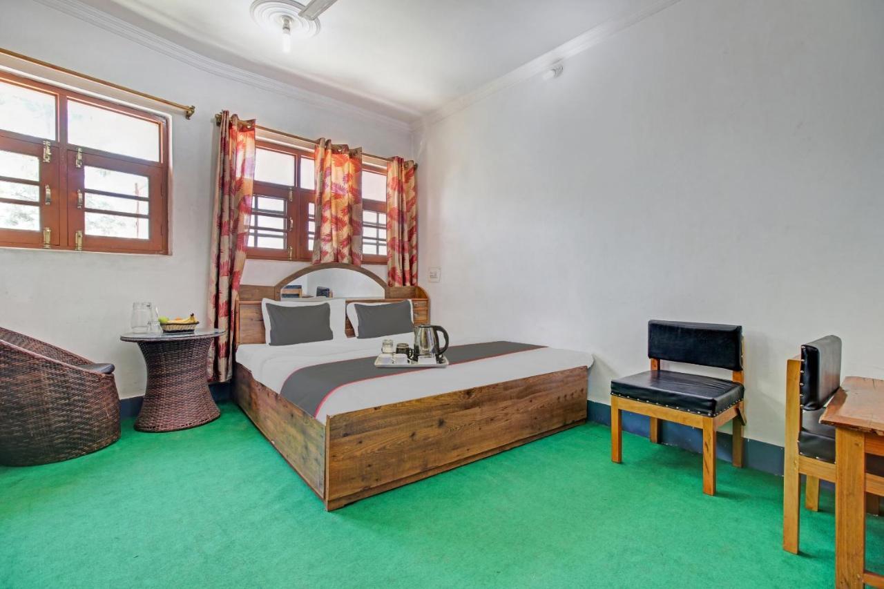 Super Oyo Capital O 91600 The Village Classic Hotel And Restaurant Srinagar  Exterior photo